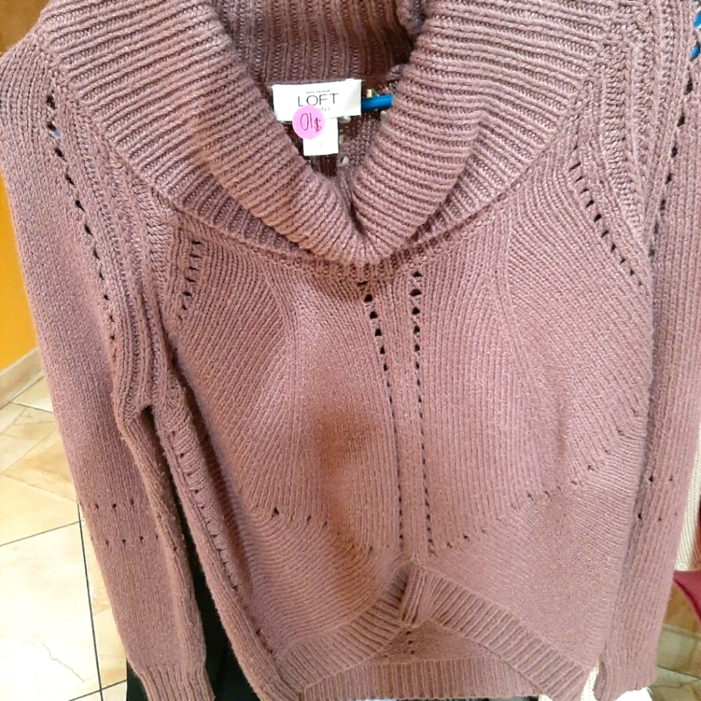 Cute women sweaters